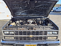 Personenauto, chevrolet, suburban , 1981 - afbeelding 11 van  30