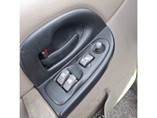Personenauto chevrolet, trans sport 3.4 v6 d, 2003 - afbeelding 8 van  49