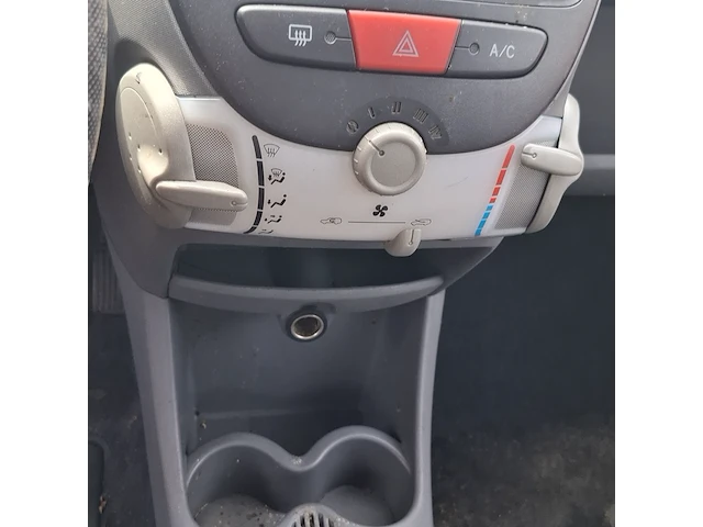 Personenauto citroën, c1 1.0-12v ambiance, 2007 - afbeelding 15 van  45