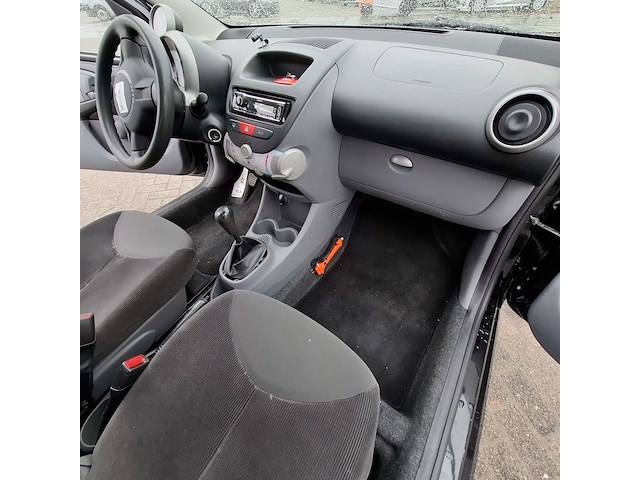 Personenauto citroën, c1 1.0-12v ambiance - afbeelding 13 van  39