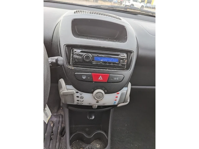 Personenauto citroen, c1 1.0 attraction, bouwjaar 2012 - afbeelding 6 van  33