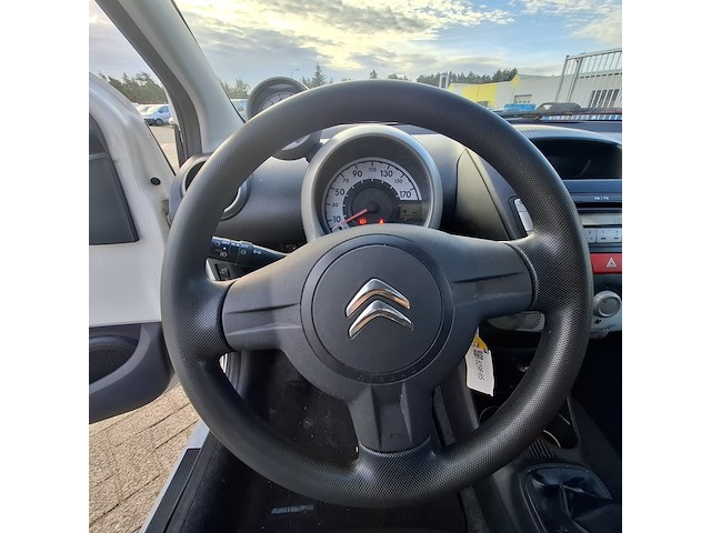 Personenauto citroën, c1 1.0 first edition, grijs, bouwjaar 2012 - afbeelding 2 van  97