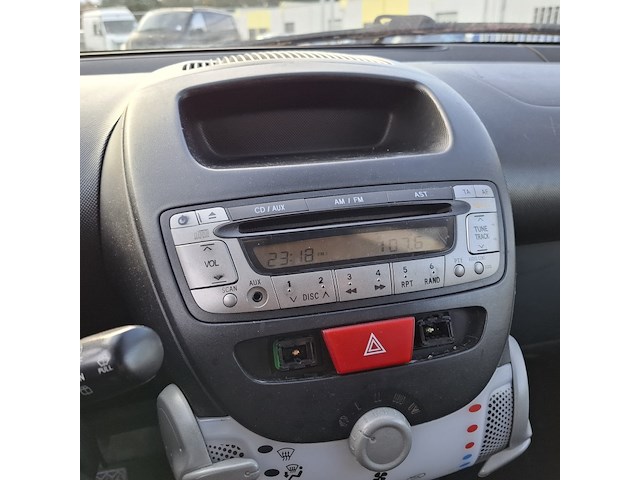 Personenauto citroën, c1 1.0 first edition, grijs, bouwjaar 2012 - afbeelding 5 van  97