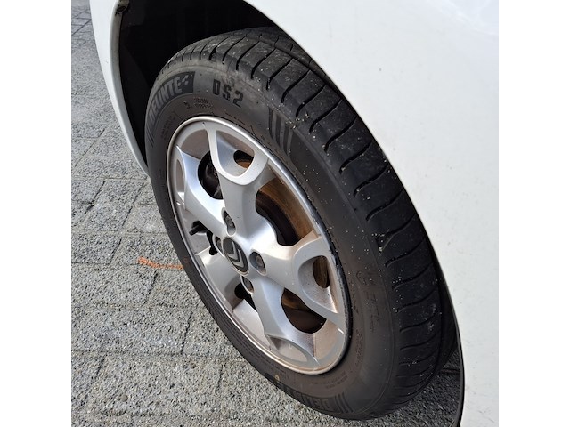 Personenauto citroën, c1 1.0 first edition, grijs, bouwjaar 2012 - afbeelding 20 van  97