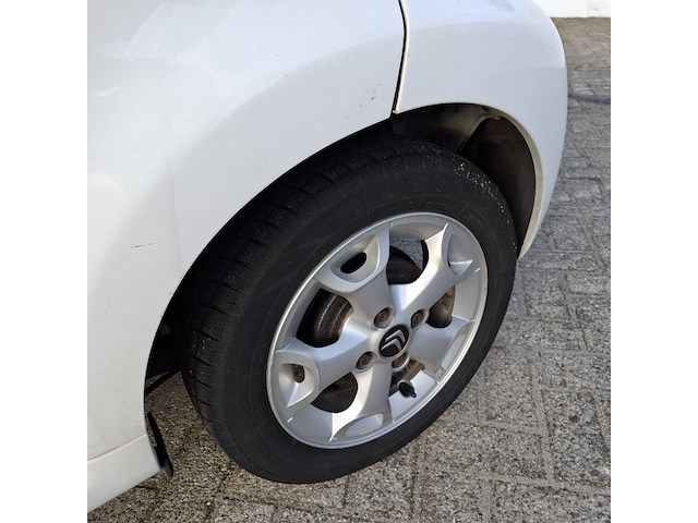 Personenauto citroën, c1 1.0 first edition, grijs, bouwjaar 2012 - afbeelding 21 van  97