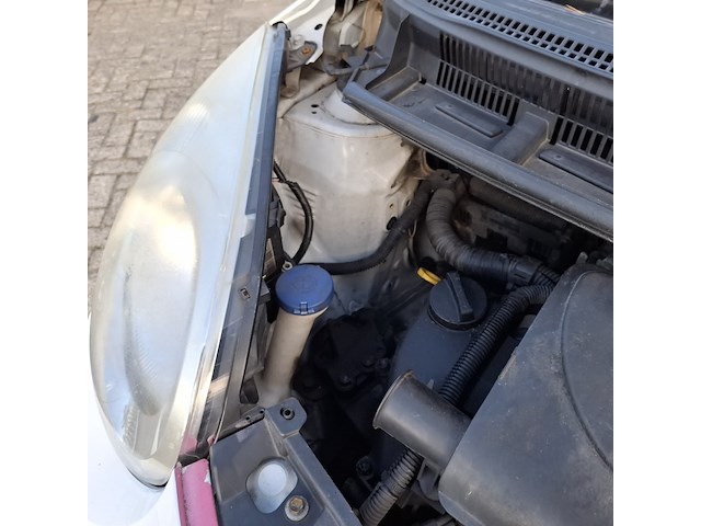 Personenauto citroën, c1 1.0 first edition, grijs, bouwjaar 2012 - afbeelding 41 van  97