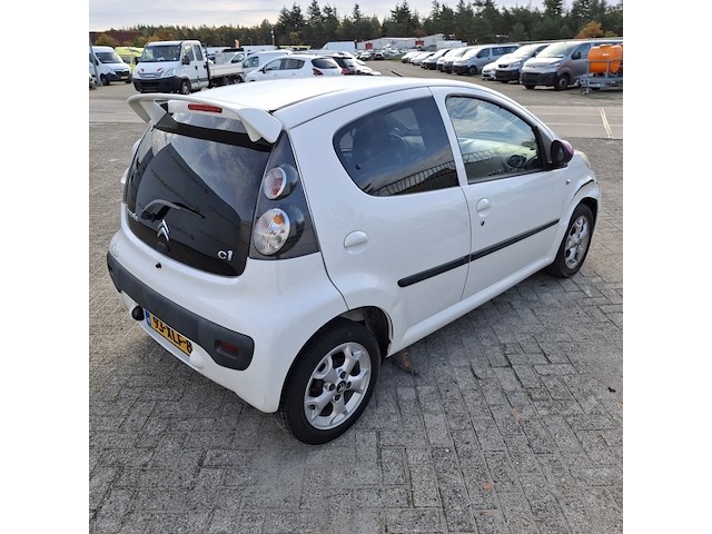 Personenauto citroën, c1 1.0 first edition, grijs, bouwjaar 2012 - afbeelding 45 van  97