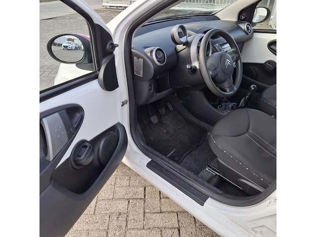 Personenauto citroën, c1 1.0 first edition, grijs, bouwjaar 2012 - afbeelding 67 van  97