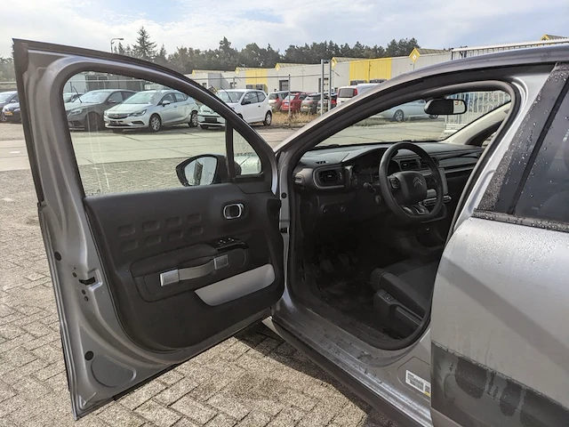 Personenauto citroen, c3 1.2 pure tech , grijs, bouwjaar 2021 - afbeelding 2 van  41