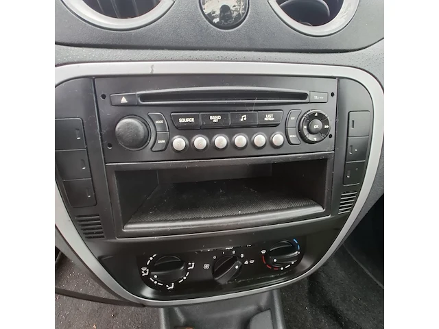 Personenauto citroën, c3 1.4i-16v, bouwjaar 2006 - afbeelding 9 van  62