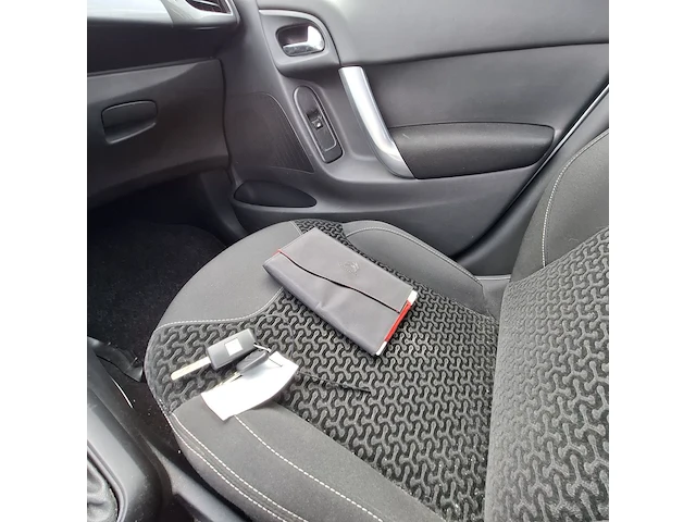 Personenauto citroën, c3 1.6 e-hdi dynamique, bouwjaar 2011 - afbeelding 15 van  62