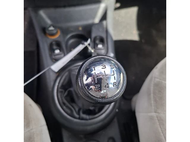 Personenauto citroën, c3 1.6i-16v exclusive, zwart, 2005 - afbeelding 17 van  39
