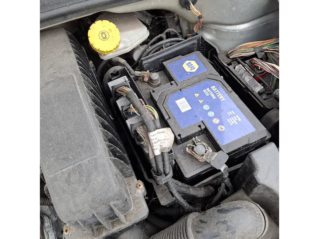 Personenauto, citroen, c3 pluriel 1.6, grijs, 2004 - afbeelding 37 van  42