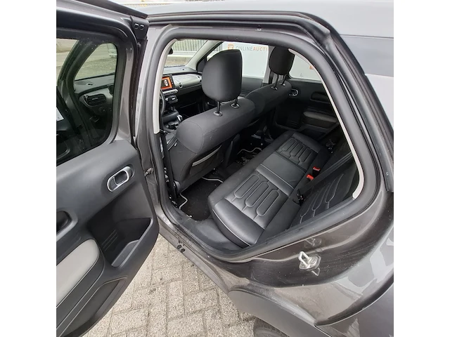 Personenauto citroën, c4 cactus 1.2 puretech shine, grijs, bouwjaar 2018 - afbeelding 13 van  48