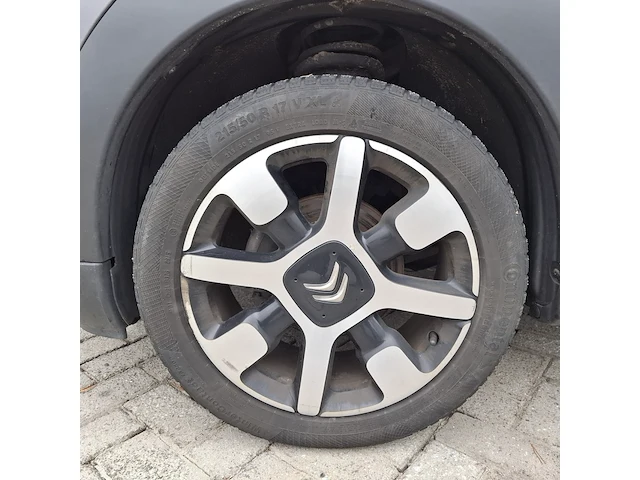 Personenauto citroën, c4 cactus 1.2 puretech shine, grijs, bouwjaar 2018 - afbeelding 27 van  48