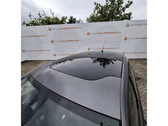 Personenauto citroën, c4 cactus 1.2 puretech shine, grijs, bouwjaar 2018 - afbeelding 31 van  48