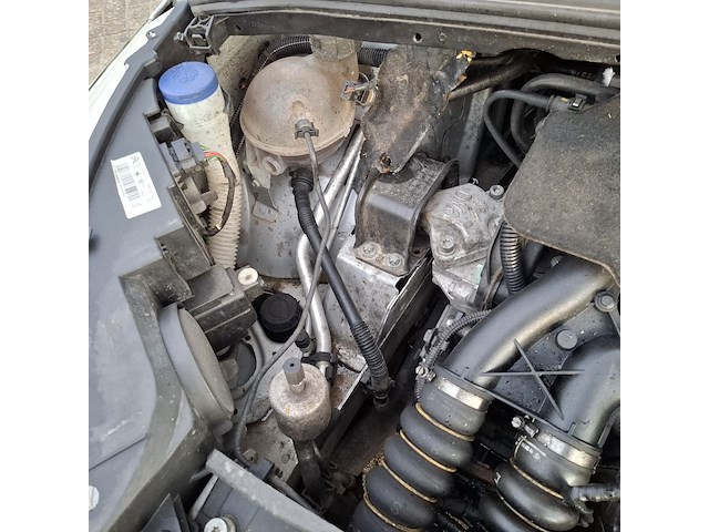 Personenauto, citroen, c4 - afbeelding 14 van  46