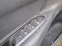 Personenauto, citroen, c4 - afbeelding 16 van  46