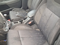 Personenauto, citroen, c4 - afbeelding 18 van  46