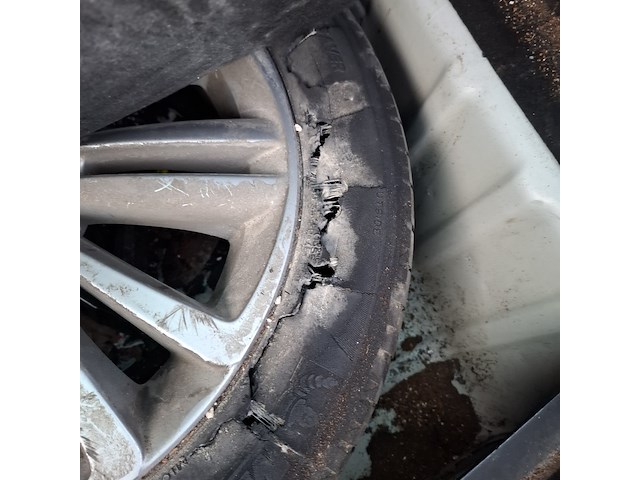 Personenauto, citroen, c4 - afbeelding 35 van  46