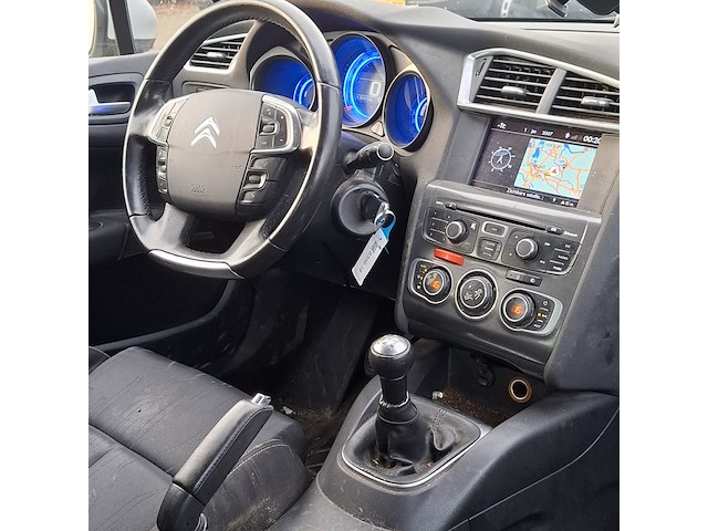 Personenauto, citroen, c4 - afbeelding 38 van  46