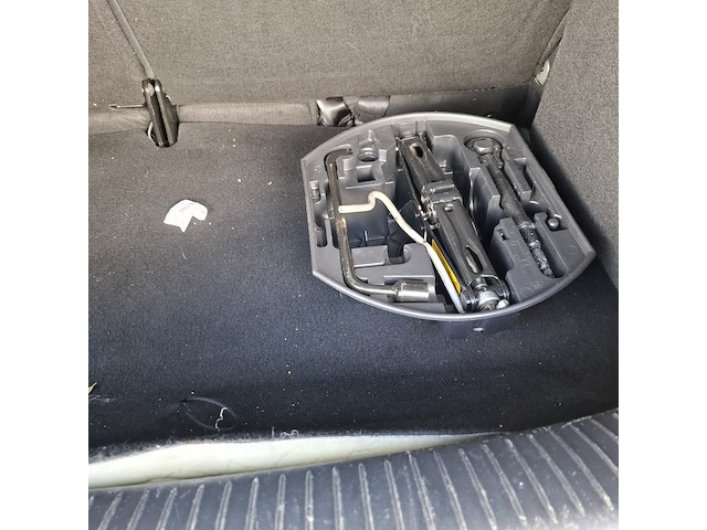 Personenauto citroën, ds3 cabrio, grijs, bouwjaar 2013 - afbeelding 31 van  54