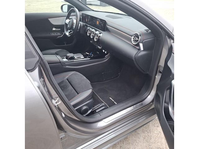 Personenauto, cla-klasse 180, bouwjaar 2020 - afbeelding 43 van  58