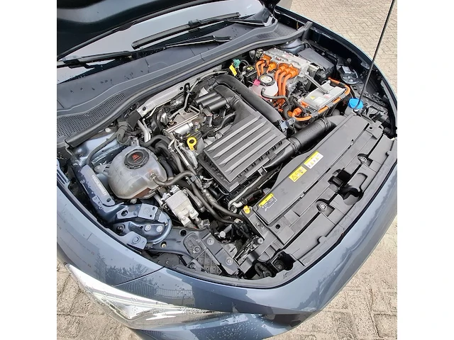 Personenauto cupra, leon 1.4 e-hybrid, grijs, bouwjaar 2021 - afbeelding 40 van  52