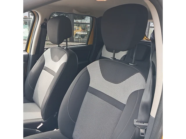 Personenauto dacia, duster 1.2 tce 4x4 lauréate, bouwjaar 2017 - afbeelding 24 van  49
