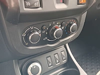 Personenauto dacia, duster 1.2 tce 4x4 lauréate, bouwjaar 2017 - afbeelding 35 van  49