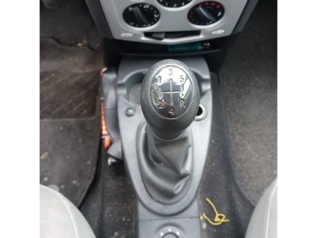 Personenauto, dacia, logan mcv - 1.6-16v lauréate - 7-persoons, grijs, 2008 - afbeelding 11 van  75