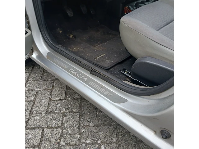 Personenauto, dacia, logan mcv - 1.6-16v lauréate - 7-persoons, grijs, 2008 - afbeelding 21 van  75