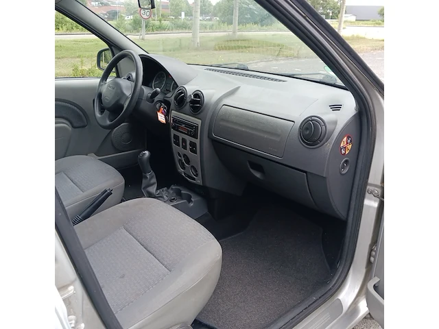 Personenauto, dacia, logan mcv - 1.6-16v lauréate - 7-persoons, grijs, 2008 - afbeelding 24 van  75