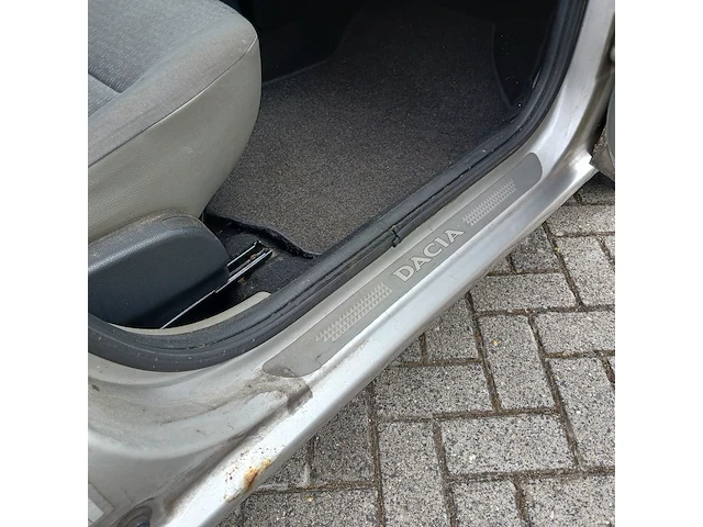 Personenauto, dacia, logan mcv - 1.6-16v lauréate - 7-persoons, grijs, 2008 - afbeelding 29 van  75