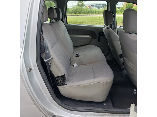 Personenauto, dacia, logan mcv - 1.6-16v lauréate - 7-persoons, grijs, 2008 - afbeelding 31 van  75