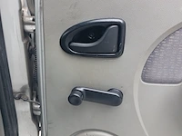 Personenauto, dacia, logan mcv - 1.6-16v lauréate - 7-persoons, grijs, 2008 - afbeelding 37 van  75