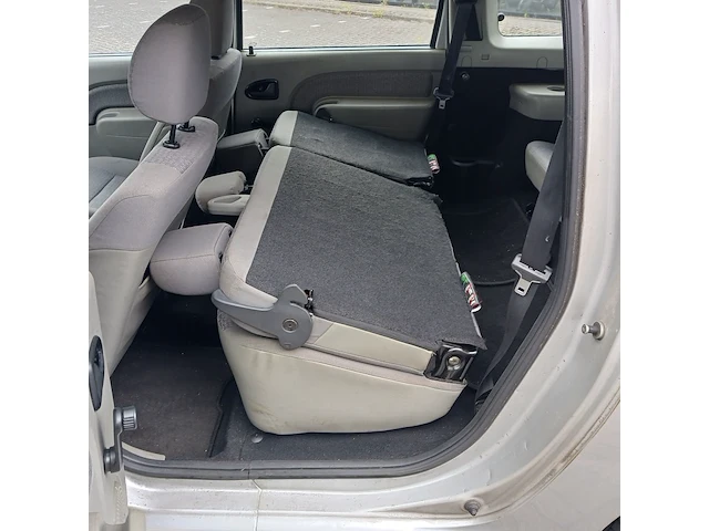 Personenauto, dacia, logan mcv - 1.6-16v lauréate - 7-persoons, grijs, 2008 - afbeelding 47 van  75