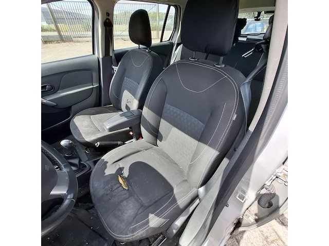 Personenauto dacia, logan mcv 1.5 dci prestige, 2014 - afbeelding 9 van  48