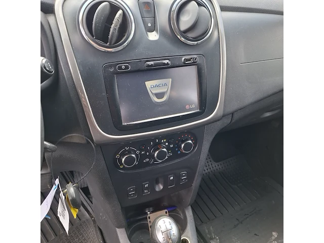 Personenauto dacia, logan mcv 1.5 dci prestige, 2014 - afbeelding 39 van  48