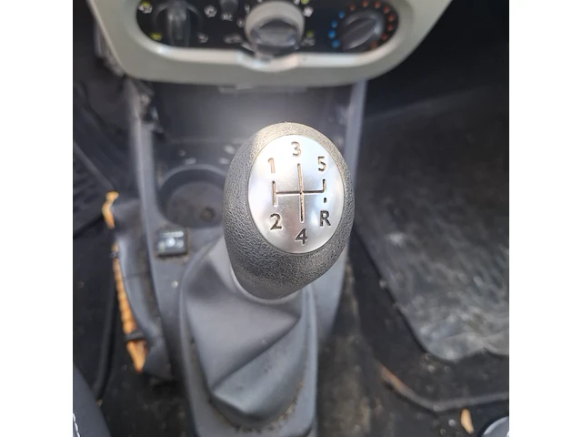 Personenauto dacia, logan mcv 1.6-16v blackline , bouwjaar 2011 - afbeelding 13 van  49