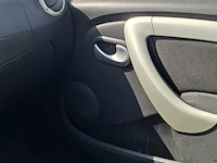 Personenauto dacia, logan mcv 1.6-16v blackline , bouwjaar 2011 - afbeelding 14 van  49