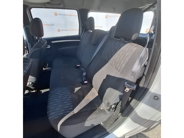 Personenauto dacia, logan mcv 1.6-16v blackline , bouwjaar 2011 - afbeelding 16 van  49