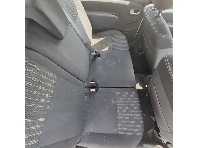 Personenauto dacia, logan mcv 1.6-16v blackline , bouwjaar 2011 - afbeelding 25 van  49