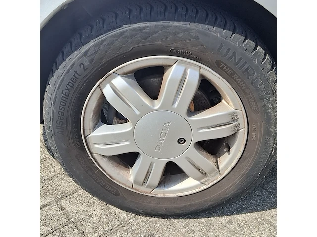 Personenauto dacia, logan mcv 1.6-16v blackline , bouwjaar 2011 - afbeelding 28 van  49