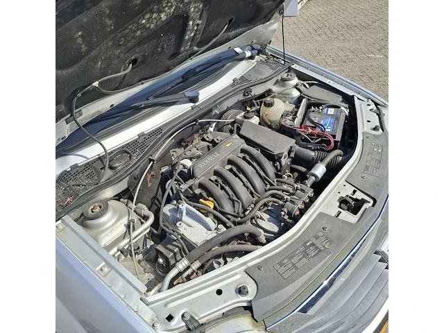Personenauto dacia, logan mcv 1.6-16v blackline , bouwjaar 2011 - afbeelding 39 van  49
