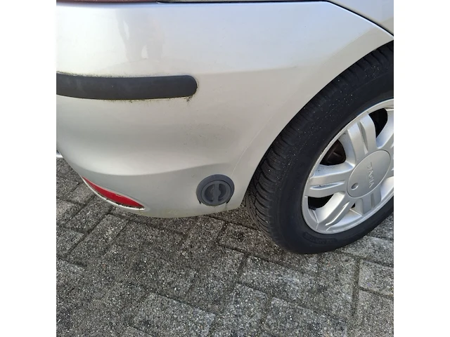 Personenauto dacia, logan mcv 1.6-16v blackline , bouwjaar 2011 - afbeelding 41 van  49