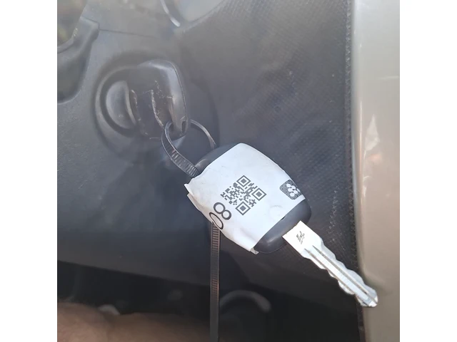 Personenauto dacia, logan mcv 1.6-16v blackline , bouwjaar 2011 - afbeelding 42 van  49
