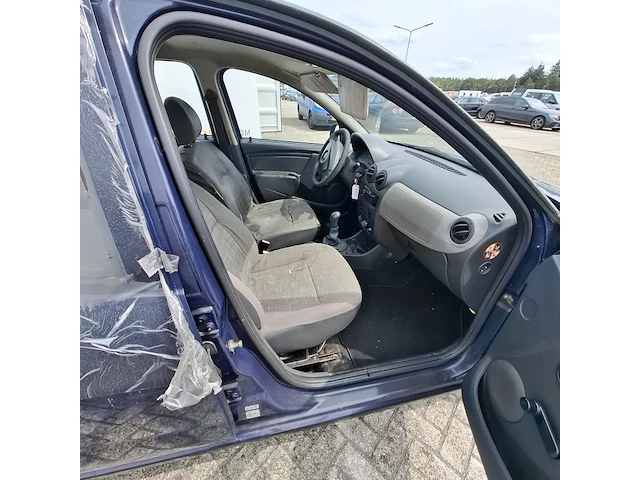 Personenauto dacia, sandero 1.2, bouwjaar 2010 - afbeelding 13 van  39