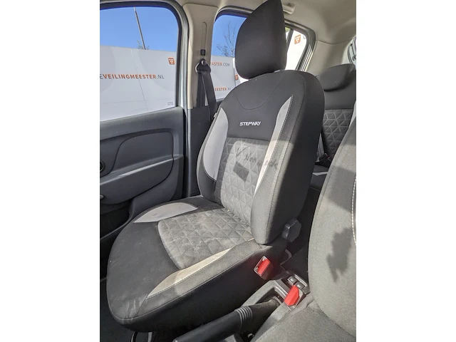 Personenauto, dacia, sandero, 2013 - afbeelding 21 van  48