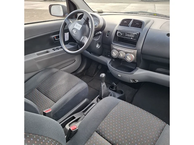 Personenauto, daihatsu, serion 2, 1.0 12v, 2008 - afbeelding 16 van  39